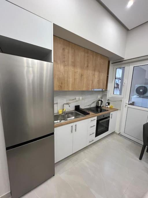 Cozy New Apartment Nearby Metro Athènes Extérieur photo