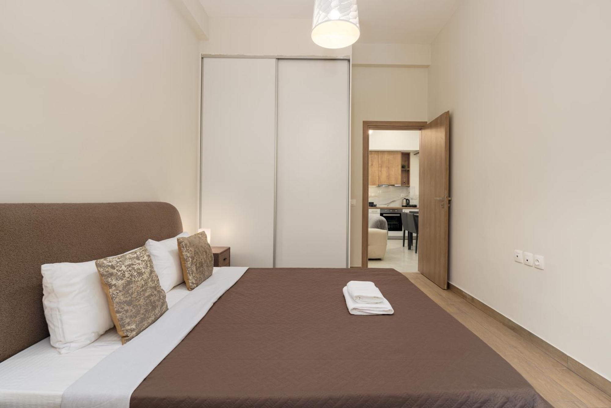 Cozy New Apartment Nearby Metro Athènes Extérieur photo