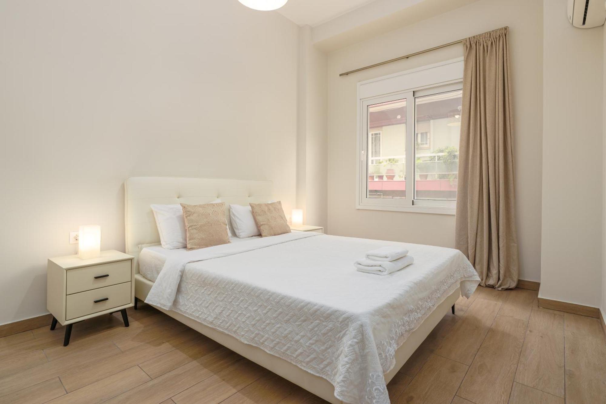 Cozy New Apartment Nearby Metro Athènes Extérieur photo