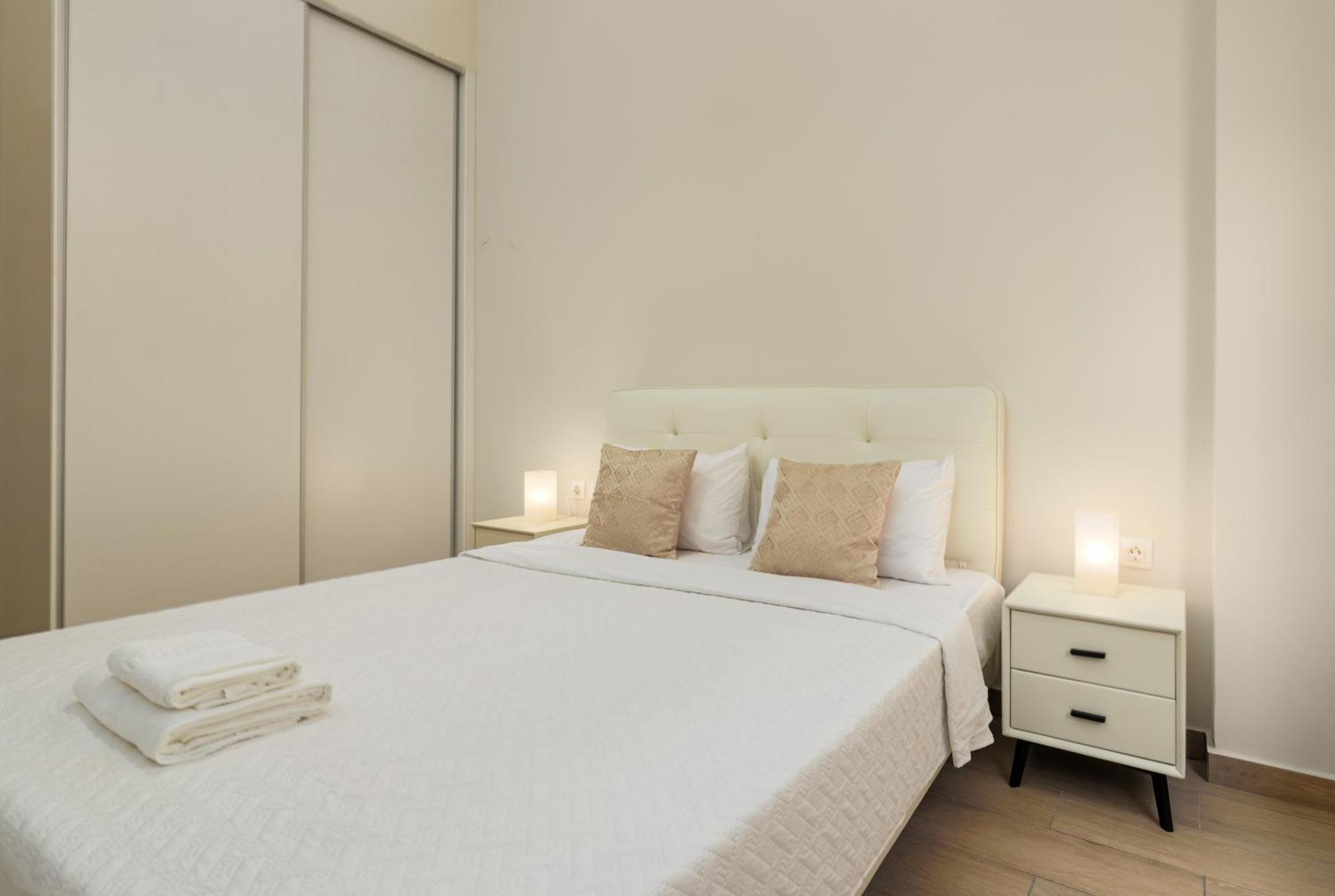 Cozy New Apartment Nearby Metro Athènes Extérieur photo